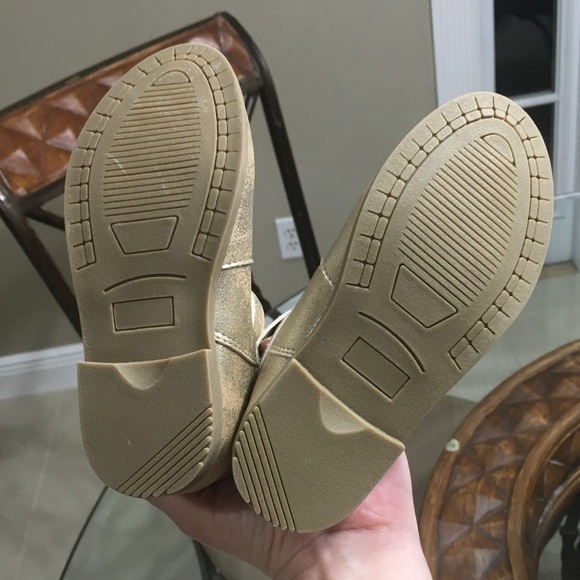 Crazy 8 Toddler Boots Size 8 - Picture 4 of 4